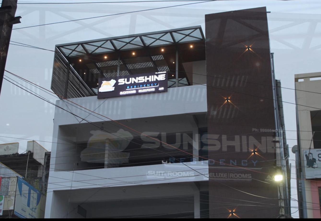 Sunshine Residency Hotel Mancherāl Eksteriør billede